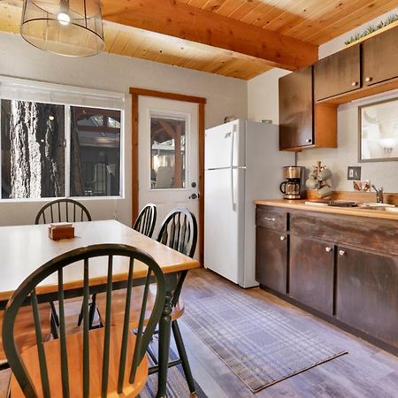 Bear Mountain Cabin- Adorable Moonridge A-Frame 大熊湖 外观 照片