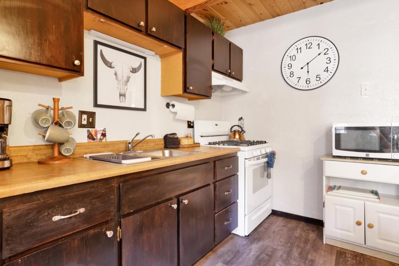 Bear Mountain Cabin- Adorable Moonridge A-Frame 大熊湖 外观 照片