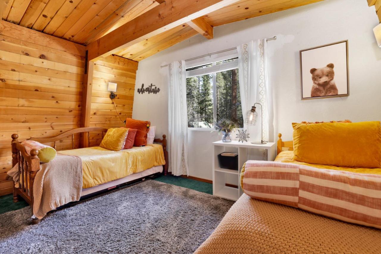 Bear Mountain Cabin- Adorable Moonridge A-Frame 大熊湖 外观 照片